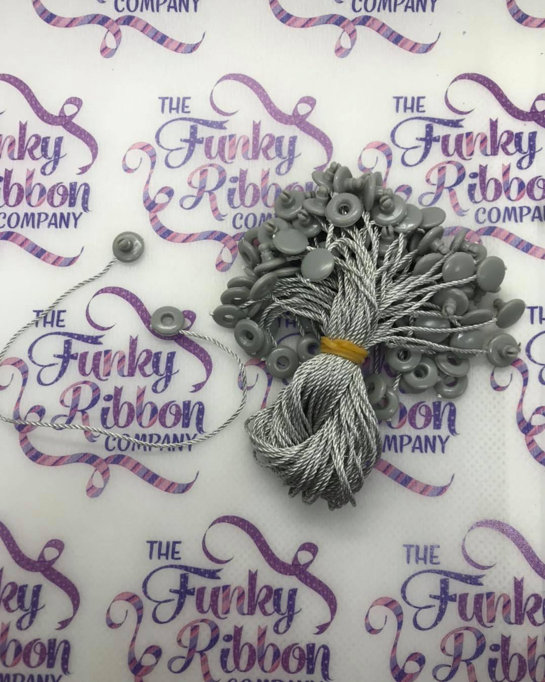 Swing Tag Strings image 4