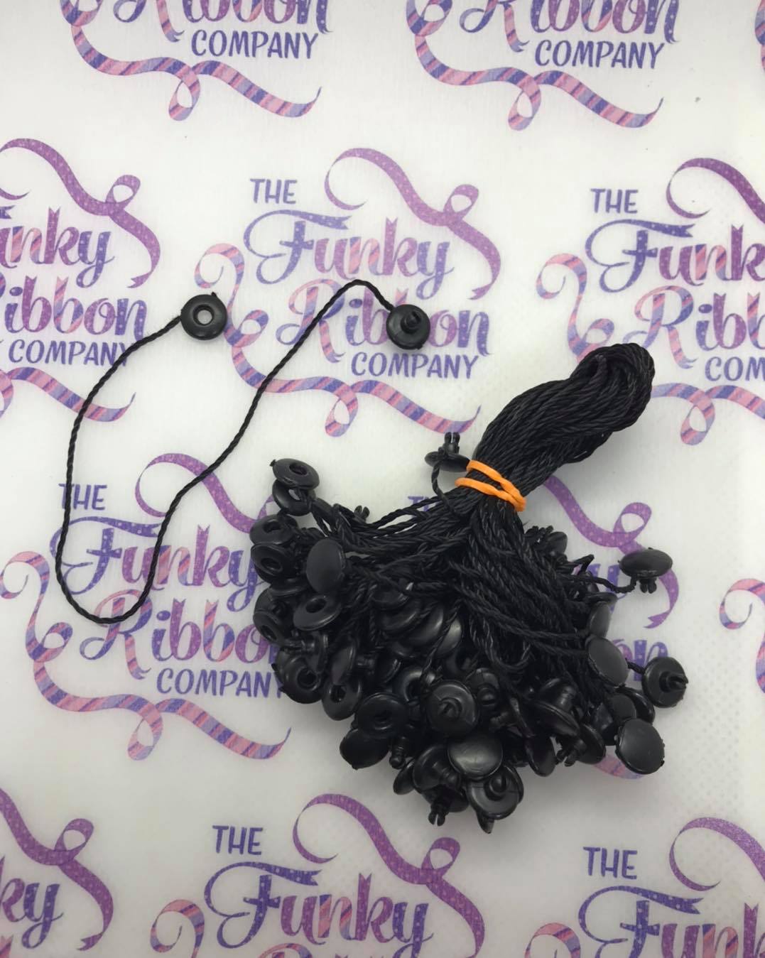 Swing Tag Strings image 3